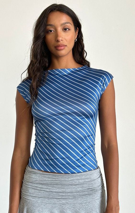 WOMEN'S NOVA TOP